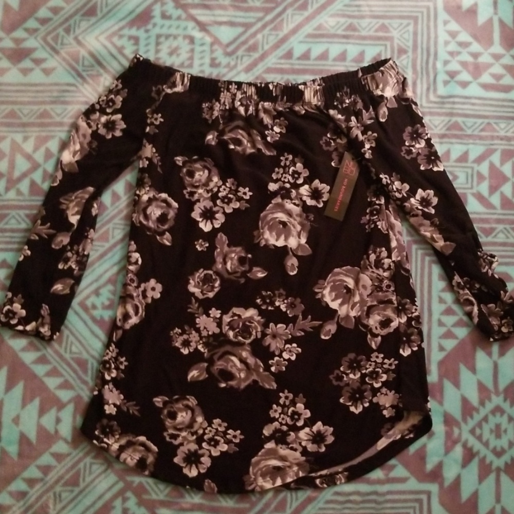 Off the sholder top for woman